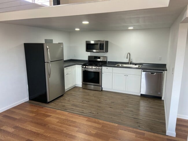 Photo - 312 Lakau Pl