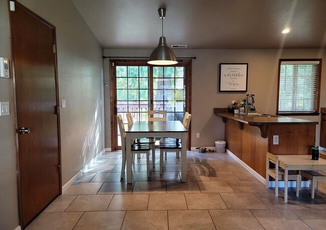 Photo - 3 bedroom home in great Keyport location!