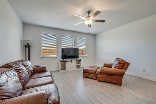 Photo - 1413 Rousseau Dr