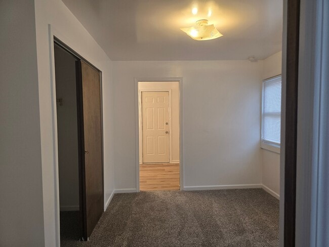 Photo - 1384 Pondview Ave Unit 1384 Pondview Avenue 3