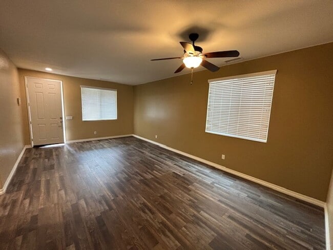 Photo - 2684 Jade Tree St