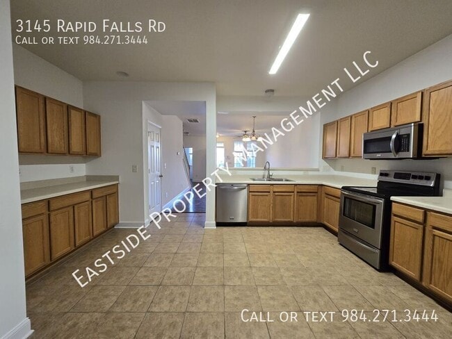 Photo - 3145 Rapid Falls Rd
