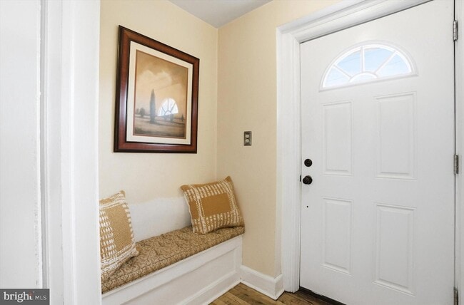 Photo - 30 Upper Ferry Rd