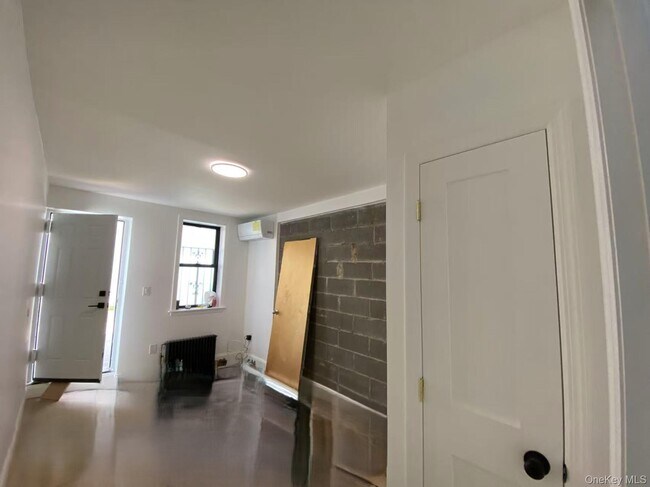 Photo - 8-55 Wyckoff Ave Unit 1