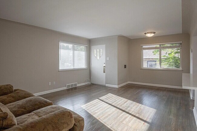 Photo - Charming duplex in Platt Park for rent