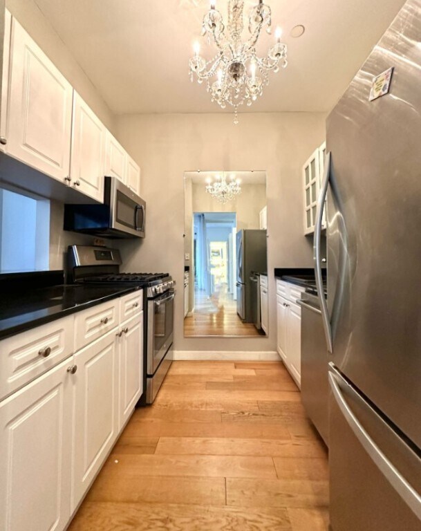 Photo - 225 Rector Pl Unit 14L