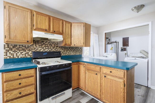 Photo - 621 E Meyers Ave