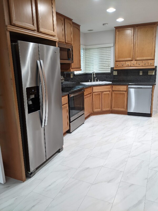 Photo - 3985 Royal Arch Dr