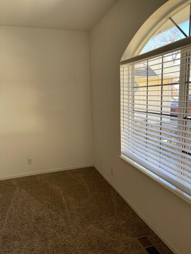 Photo - 1118 Macon Ave Unit 1118 Macon Ave