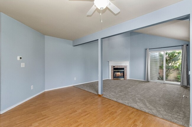 Photo - Monroe Townhome for rent! Unidad 801 Main Street #A