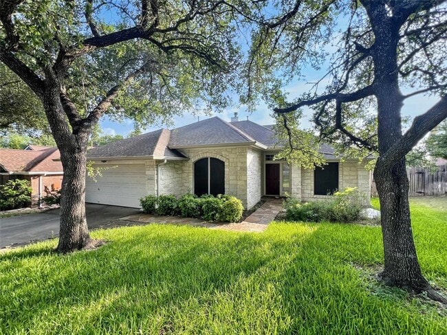 Photo - 7009 Auckland Dr