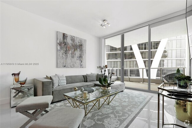 Building Photo - 900 Biscayne Blvd Unit 4010 Rental
