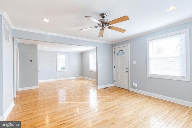 Photo - 2103 Southern Ave