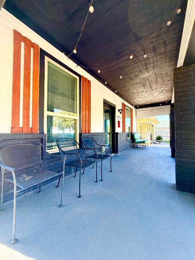 Photo - 1808 NW 8th St