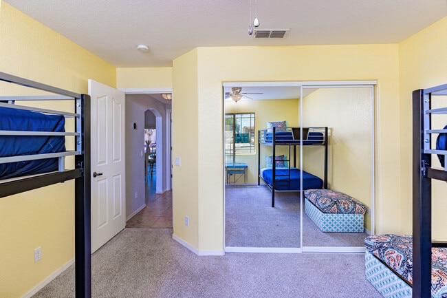 Photo - 3161 Newport Dr