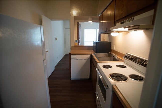 Photo - 3000 Guadalupe St Unit 208