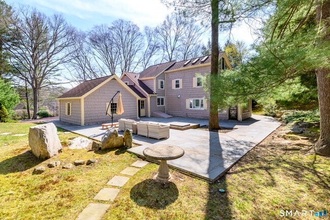 414 Riversville Rd