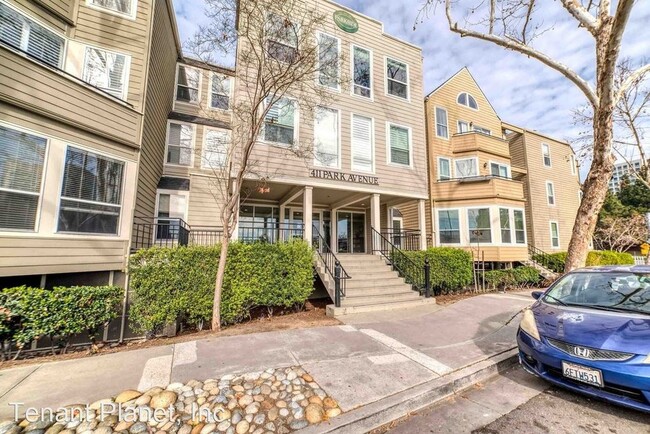 Photo - 411 Park Ave Unidad 133