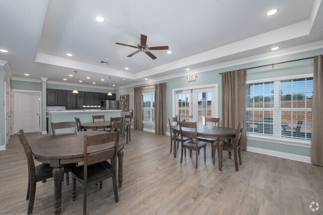 Sala comunitaria - The Cottages at Baynes Creek - 55+ Community