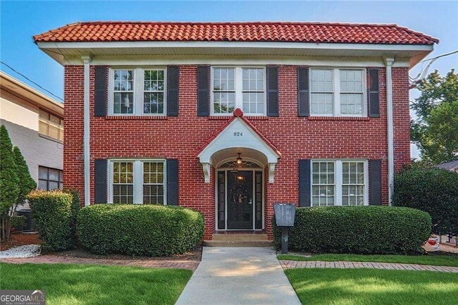 Building Photo - 824 Greenwood Ave NE Unit 8