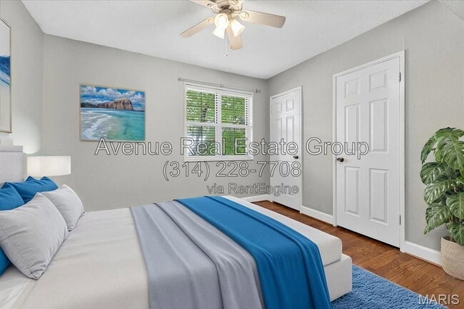 Photo - 1621 High School Dr