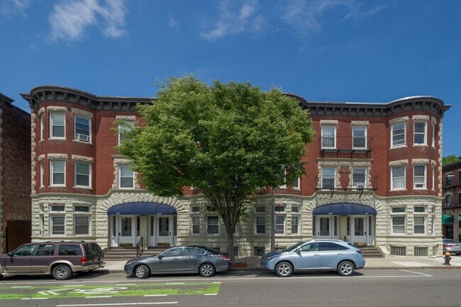 Photo - 67 Brighton Ave