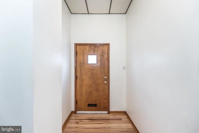 Photo - 2550 E Clearfield St
