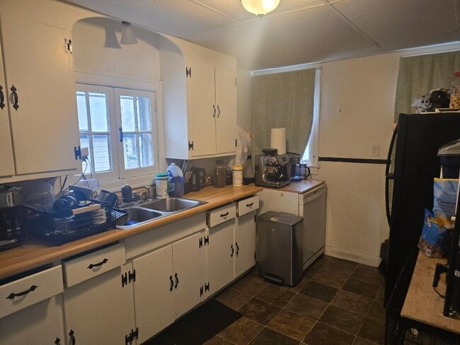 Photo - 110 Robinson St Unidad Upper Robinson