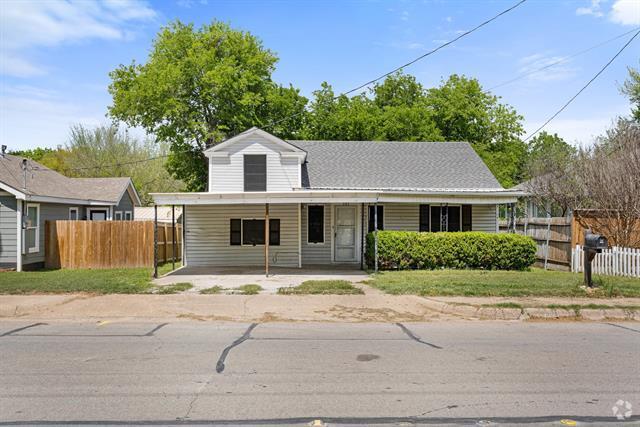 Building Photo - 303 E Lee Ave Rental