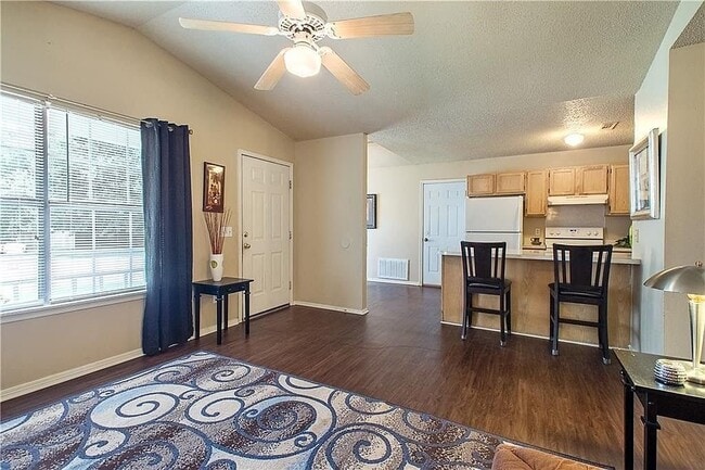 Photo - 3166 W Anne St