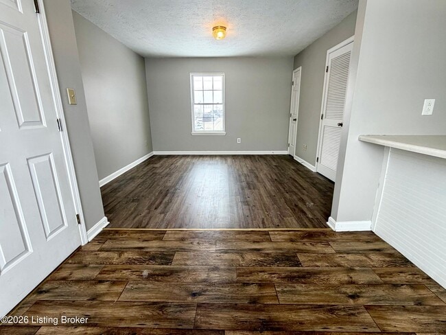 Photo - 456 Joy Ave Unit 2