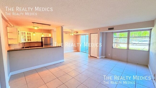 Photo - 3315 58th Ave S