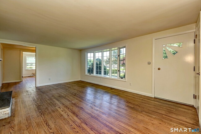 Photo - 38 Eagle Rd