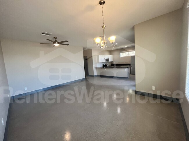 Photo - 1437 E Roosevelt St