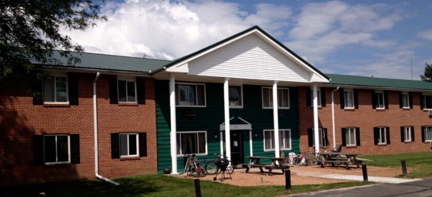 Photo - College Commons Apartments