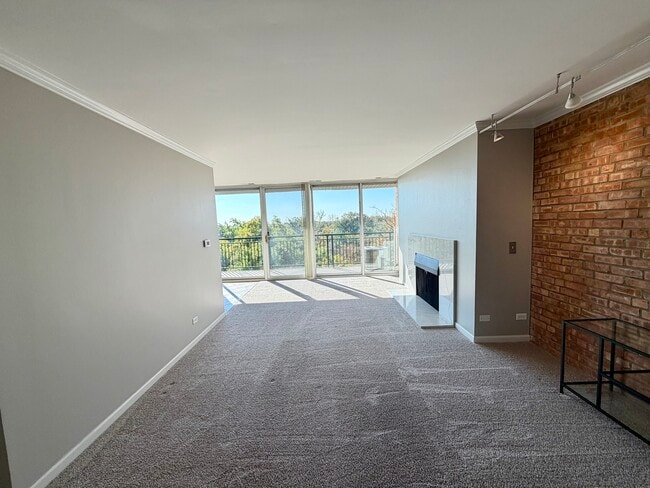 Photo - 6010 Oakwood Dr Unit 6C