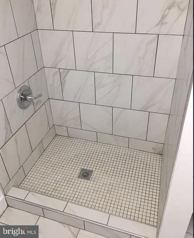 Photo - 2121 N St NW