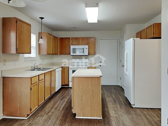 Photo - 1009 Enderbury Dr