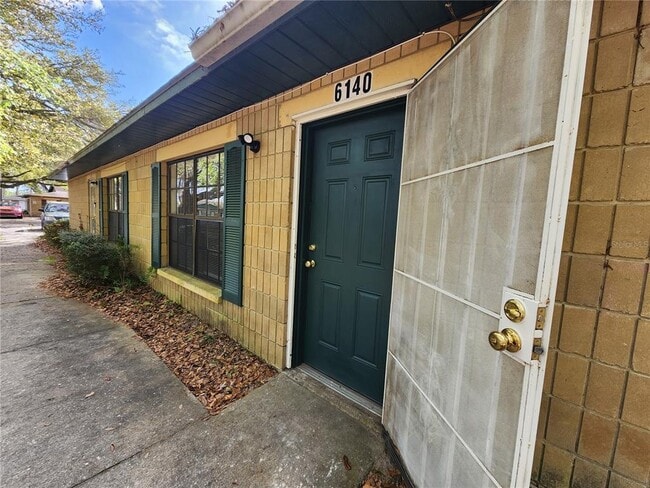 Building Photo - 6140 NW 26th St Rental
