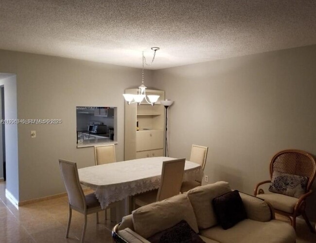 Photo - 2 Abbey Ln Unit 206