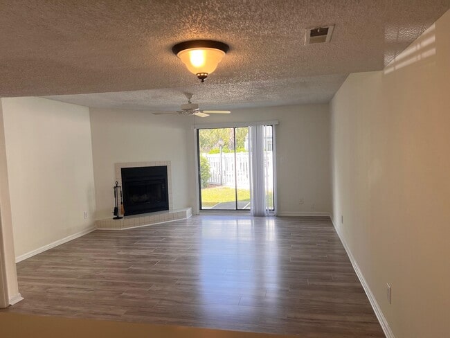 Photo - 6703 Jefferson Pl