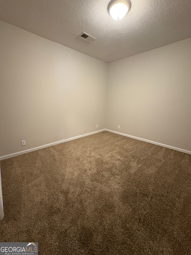 Photo - 1931 Karen Cir Apartment Unit B