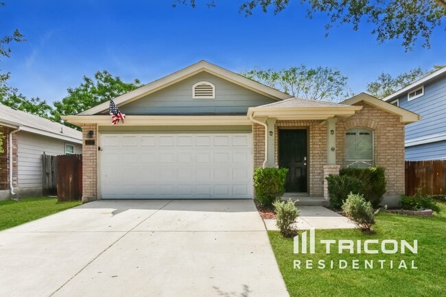 Building Photo - 1523 Hawkwolf Creek