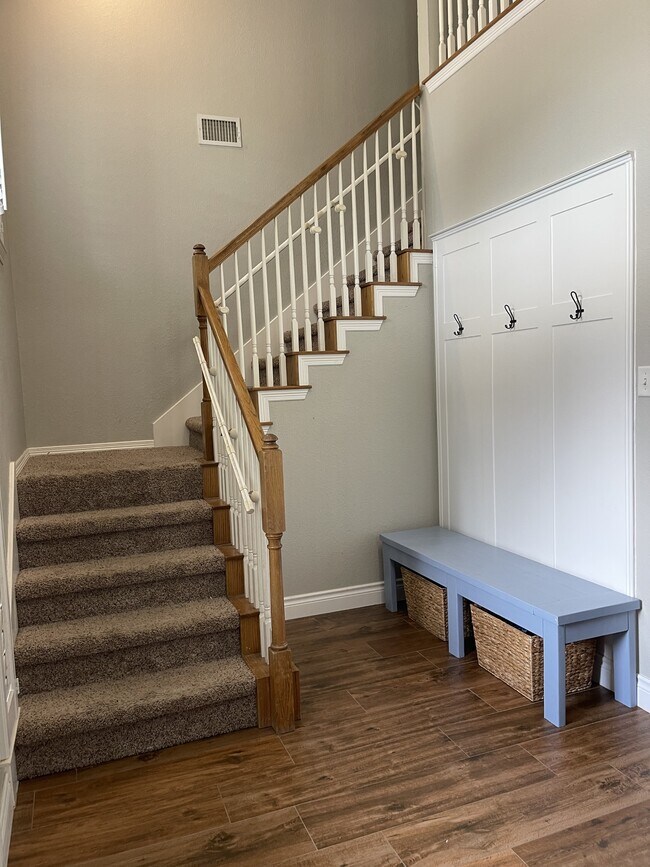 Photo - 5025 Bayberry Dr