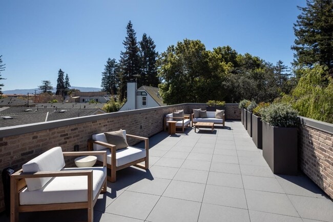 Photo - 164 Waverley St