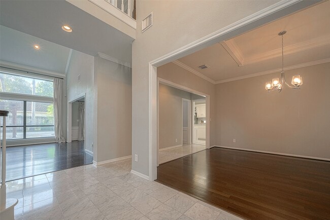 Photo - 15714 Sylvan Lake Dr