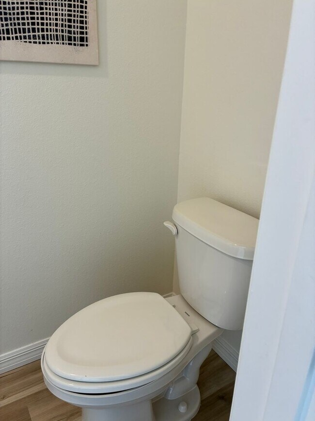 Photo - 3 bedroom, 2.5 bath Townhome