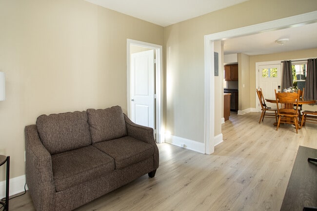 Photo - 53 Bowker Terrace Unit 2