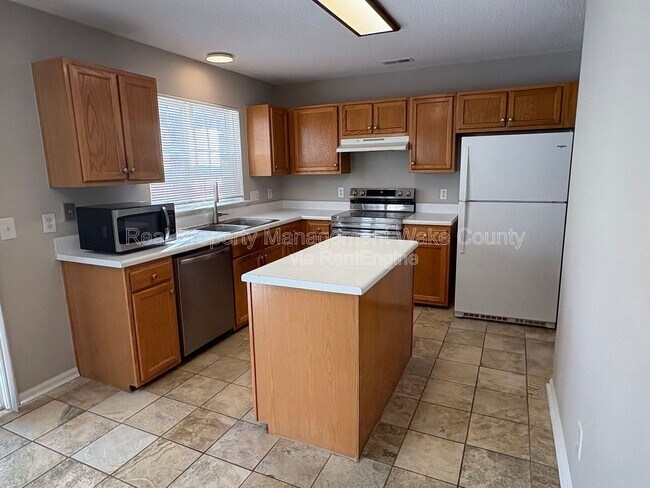 Photo - 9704 Erinsbrook Dr