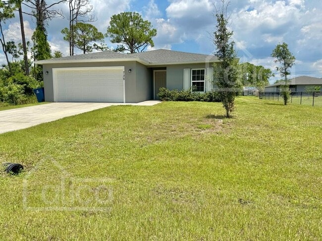 Photo - 735 Gelaso St SW